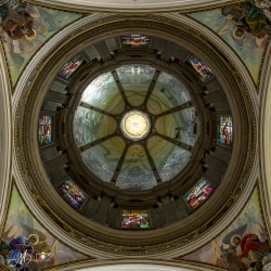 Dôme de l'église de Gesu à Palerme