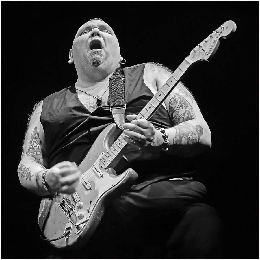 189_popa_chubby_rp_4.jpg 189_popa_chubby_rp_4.jpg